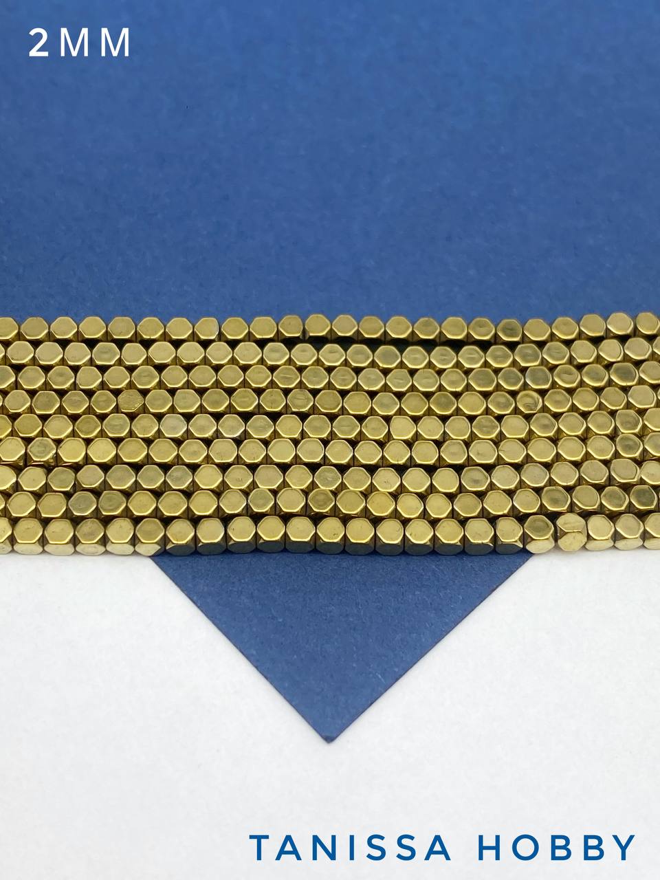 Гематин гематит бусины квадратные куб огранка круг 2мм, золото, нить, ГТ145