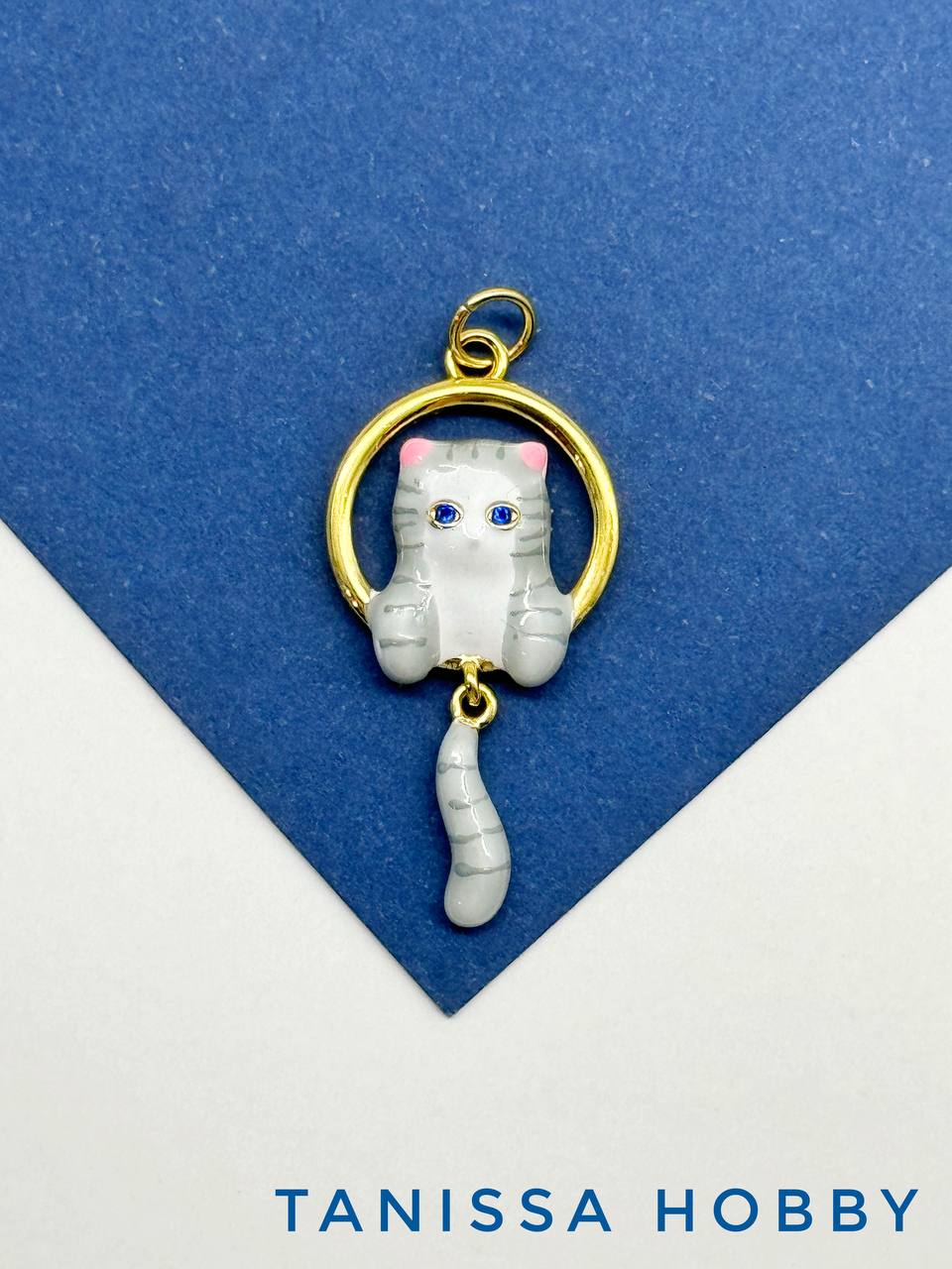 Подвеска серый кот, эмаль, позолота, А201