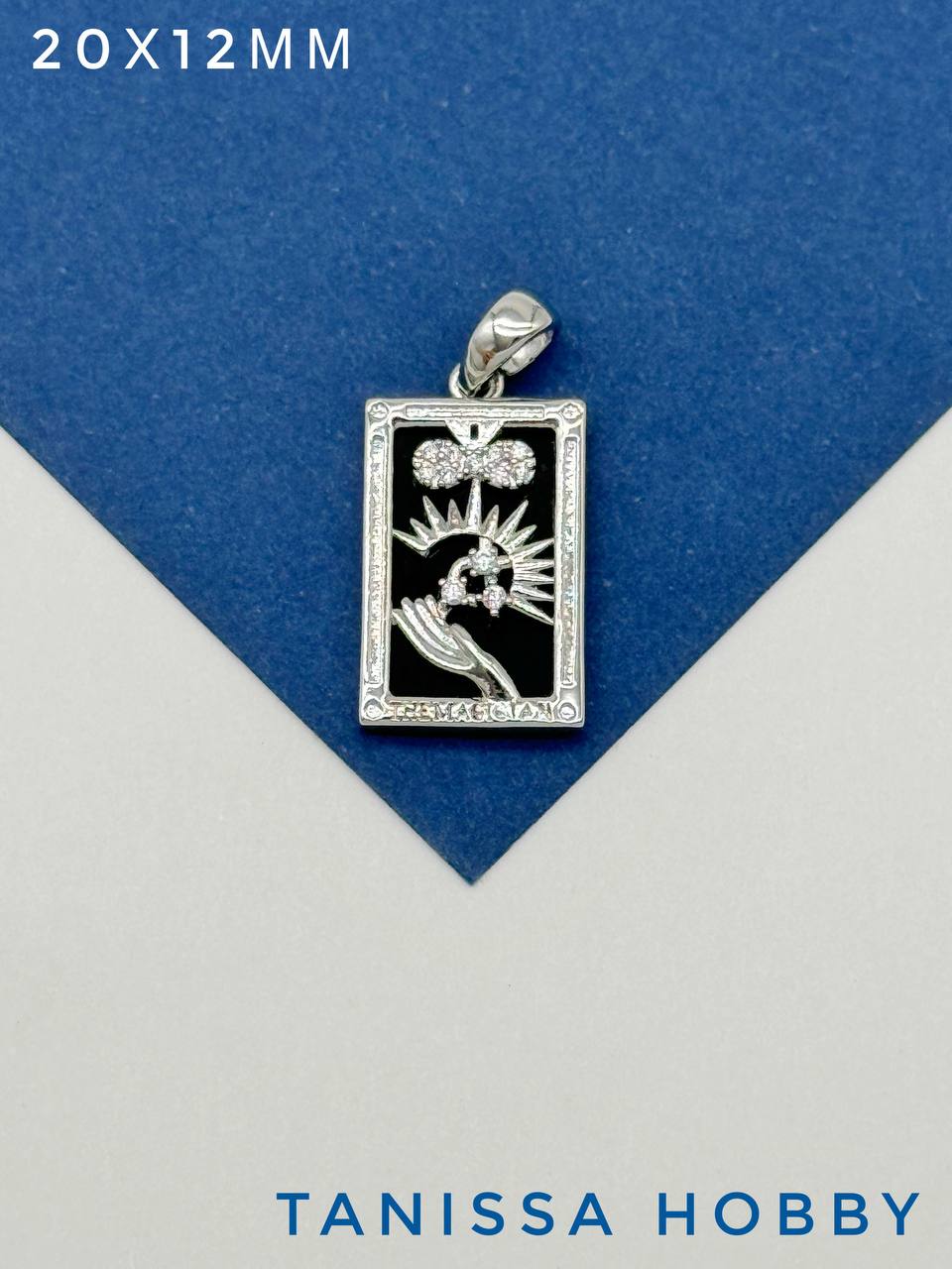 Подвеска карты Таро Маг, черная, родий, Р414