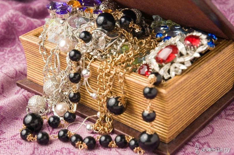 Заблуждения о бижутерии