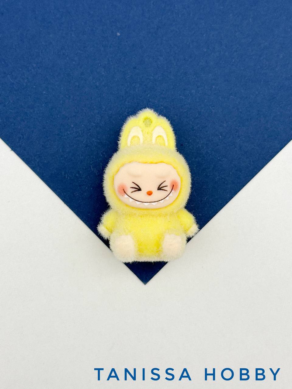 Подвеска плюшевая игрушка зайчик, 40х25мм, желтый, пластик, П270