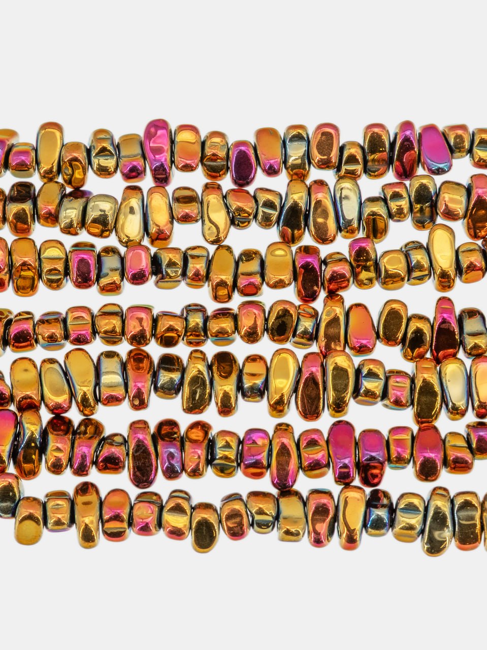 Гематин гематит крошка галтовка фриформ, 5-10 мм, малиновый золотой, нить, ГТ151